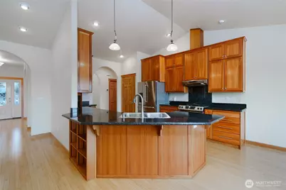 1810 Island View Place, Anacortes, WA 98221 - Photo 9