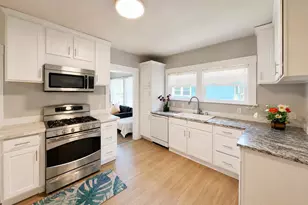 822 S Ferry St, Tacoma, WA 98405 - Photo 3