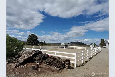 32 Red Apple Drive, Omak, WA 98841 - Photo 7