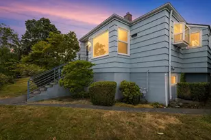 1003 14th St, Bellingham, WA 98225 - Photo 3