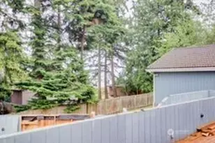 960 SW Fairhaven Dr, Oak Harbor, WA 98277 - Photo 33