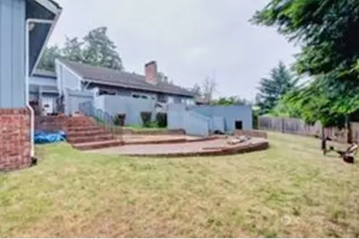 960 SW Fairhaven Drive, Oak Harbor, WA 98277 - Photo 1