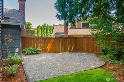 18207 159th Court SE, Renton, WA 98058 - Photo 35