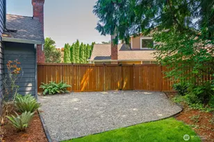18207 159th Ct SE, Renton, WA 98058 - Photo 35