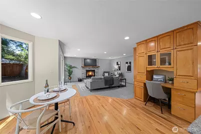 18207 159th Court SE, Renton, WA 98058 - Photo 13