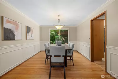 18207 159th Court SE, Renton, WA 98058 - Photo 7