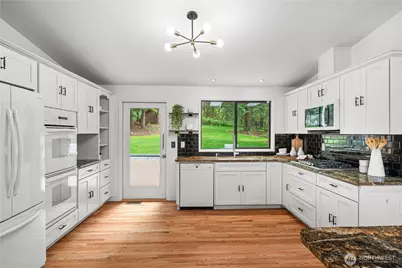 14702 255 Avenue SE, Issaquah, WA 98027 - Photo 11