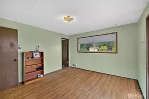 2452 Williams Rd, Oak Harbor, WA 98277 - Photo 15