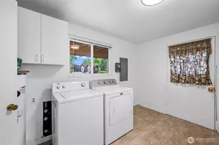 301 SW 108th St, Everett, WA 98204 - Photo 21