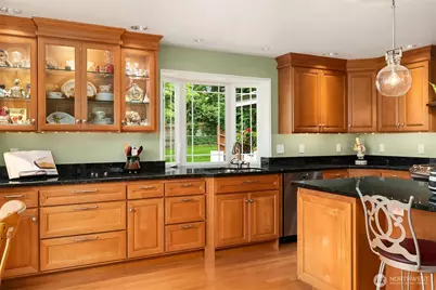 8620 21st Avenue NW, Seattle, WA 98117 - Photo 5