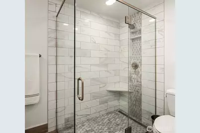 8620 21st Avenue NW, Seattle, WA 98117 - Photo 17