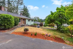 1022 S 197th St, Des Moines, WA 98148 - Photo 1