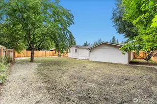 20821 93rd St E, Bonney Lake, WA 98391 - Photo 19