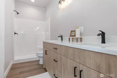 400 W 3rd Street #A, Everson, WA 98247 - Photo 17