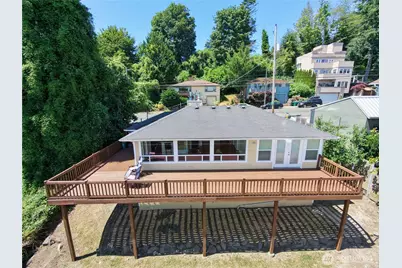 722 S 31st Avenue, Seattle, WA 98144 - Photo 1