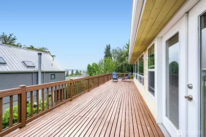 722 S 31st Avenue, Seattle, WA 98144 - Photo 15