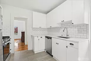 706 N 78th St, Seattle, WA 98103 - Photo 19