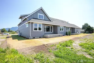 400 W 3rd St, Everson, WA 98247 - Photo 5