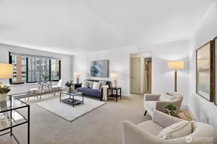 1105 Spring St, Seattle, WA 98104 - Photo 3