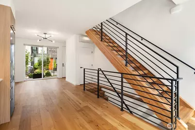 2239 Minor Avenue E #C, Seattle, WA 98102 - Photo 9