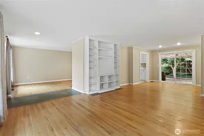 15415 64th Avenue NE, Kenmore, WA 98028 - Photo 3