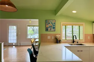 908 N 102nd, Seattle, WA 98133 - Photo 9