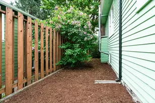 908 N 102nd, Seattle, WA 98133 - Photo 39
