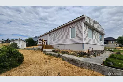 81 Tacoma Avenue, Eltopia, WA 99330 - Photo 3