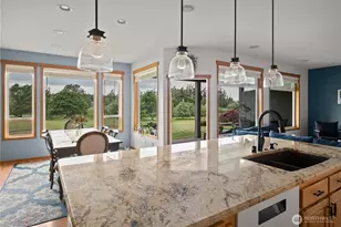 1767 SW Waterside Ct, Oak Harbor, WA 98277 - Photo 9