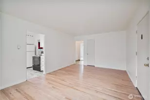 1034 16th Ave, Longview, WA 98632 - Photo 5