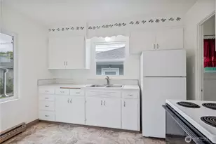 1034 16th Ave, Longview, WA 98632 - Photo 9