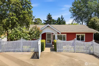 10032 30th Avenue SW, Seattle, WA 98146 - Photo 1
