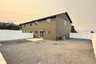 24 Bruno Dr Unit A & B, Malaga, WA 98828 - Photo 31