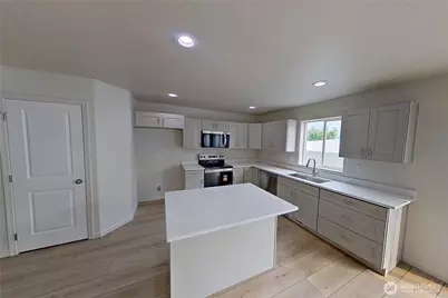 24 Bruno Drive Unit A & B, Malaga, WA 98828 - Photo 5