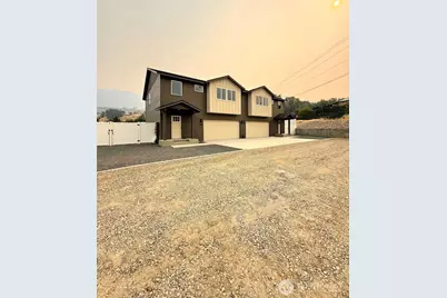24 Bruno Drive Unit A & B, Malaga, WA 98828 - Photo 3