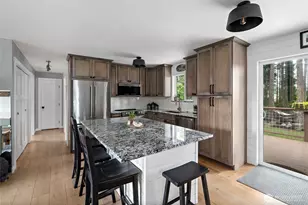 1013 Carl Ave, Oak Harbor, WA 98277 - Photo 15
