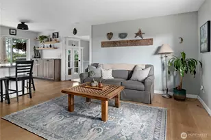 1013 Carl Ave, Oak Harbor, WA 98277 - Photo 11
