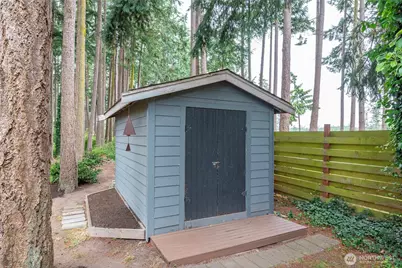 1013 Carl Avenue, Oak Harbor, WA 98277 - Photo 27