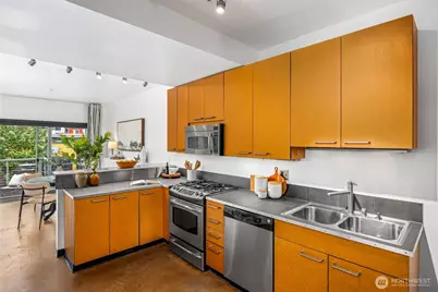 1414 12th Avenue #203, Seattle, WA 98122 - Photo 7