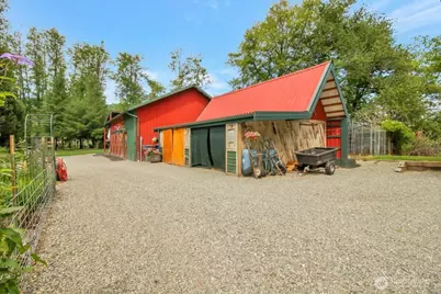 24713 State Route 530 NE, Arlington, WA 98223 - Photo 3