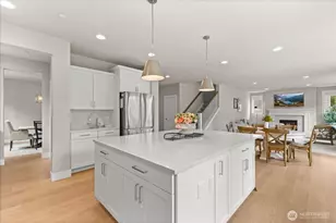 8815 NE 204th St, Bothell, WA 98011 - Photo 11