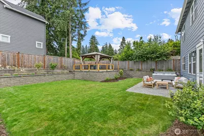 8815 NE 204th Street, Bothell, WA 98011 - Photo 35