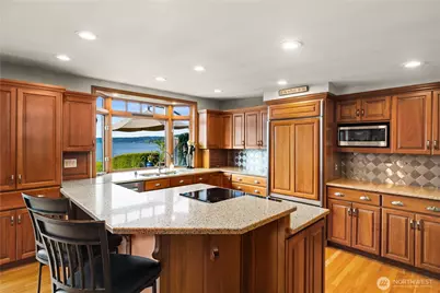 17834 SE 40th Place, Bellevue, WA 98008 - Photo 9