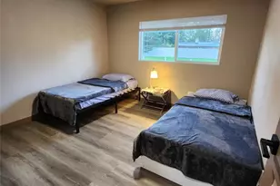 16405 NE 16th Pl, Bellevue, WA 98008 - Photo 11