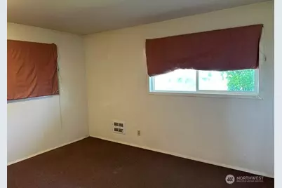 9042 Forrestal Lane #B, Moses Lake, WA 98837 - Photo 13