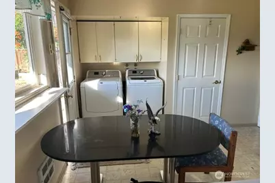 9042 Forrestal Lane #B, Moses Lake, WA 98837 - Photo 9