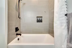108 W 16th St, La Center, WA 98629 - Photo 25