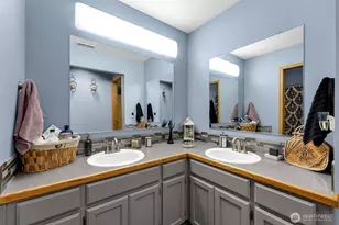 15212 NE Winsor Dr, Brush Prairie, WA 98606 - Photo 23