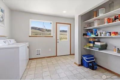 44495 Sr 174 N, Grand Coulee, WA 99133 - Photo 13