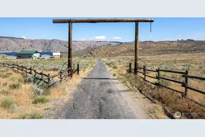 44495 Sr 174 N, Grand Coulee, WA 99133 - Photo 3